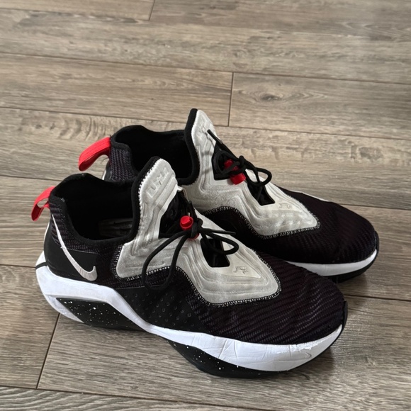 Nike Lebron Soldier XIV - Picture 2 of 6